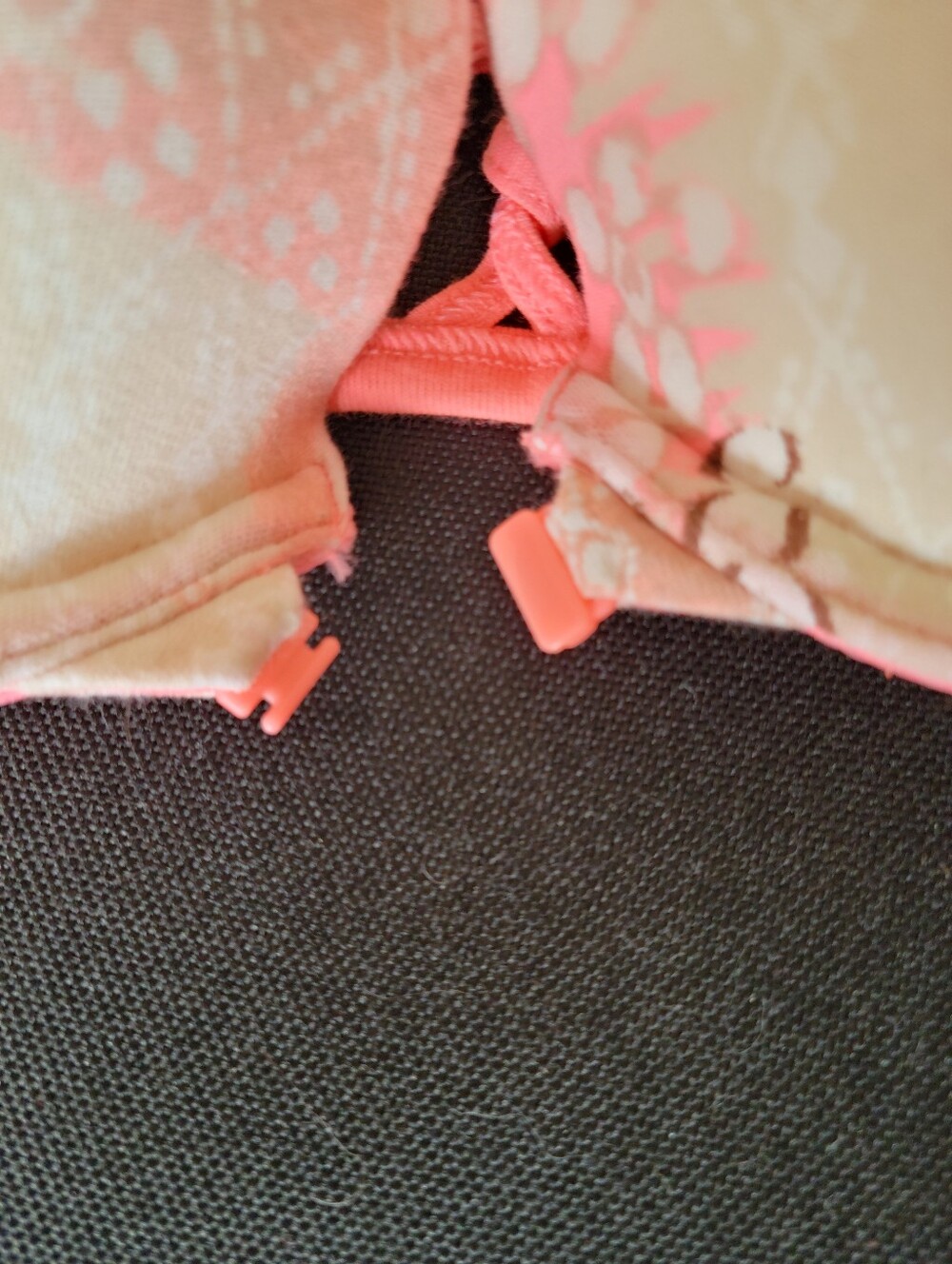 Victoria's Secret Front-Close Push-Up Bra - Picture 9 of 15